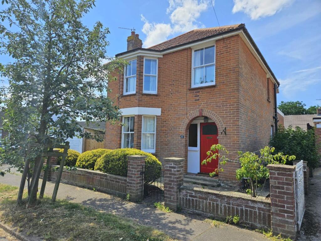 Main image of property: Cecil Road, Dereham, 10 mins walk town centre 