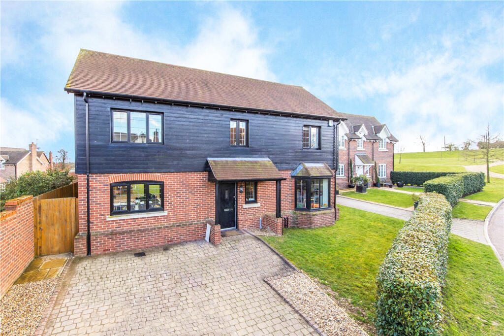 Meadow View, Redbourn, St. Albans, AL3