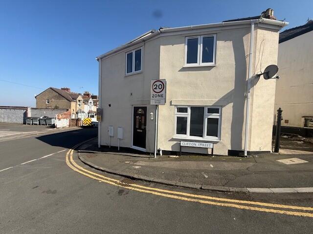 Main image of property: Swindon, SN1