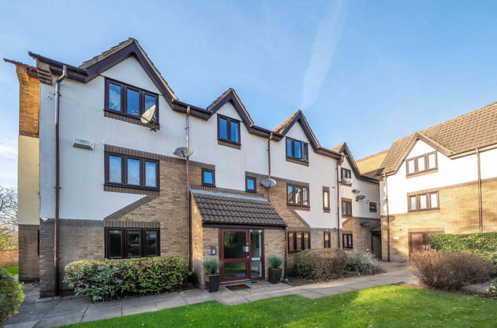 Main image of property: Colindeep Lane, Colindale, NW9