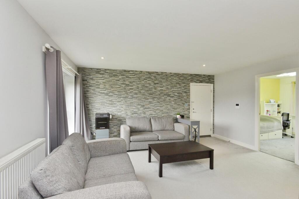 Apartment in Milton Keynes, Wolverton and Greenleys - More