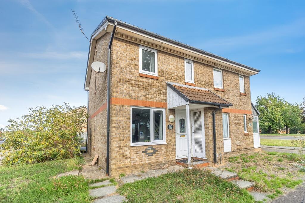 Main image of property: Penda Close, Luton