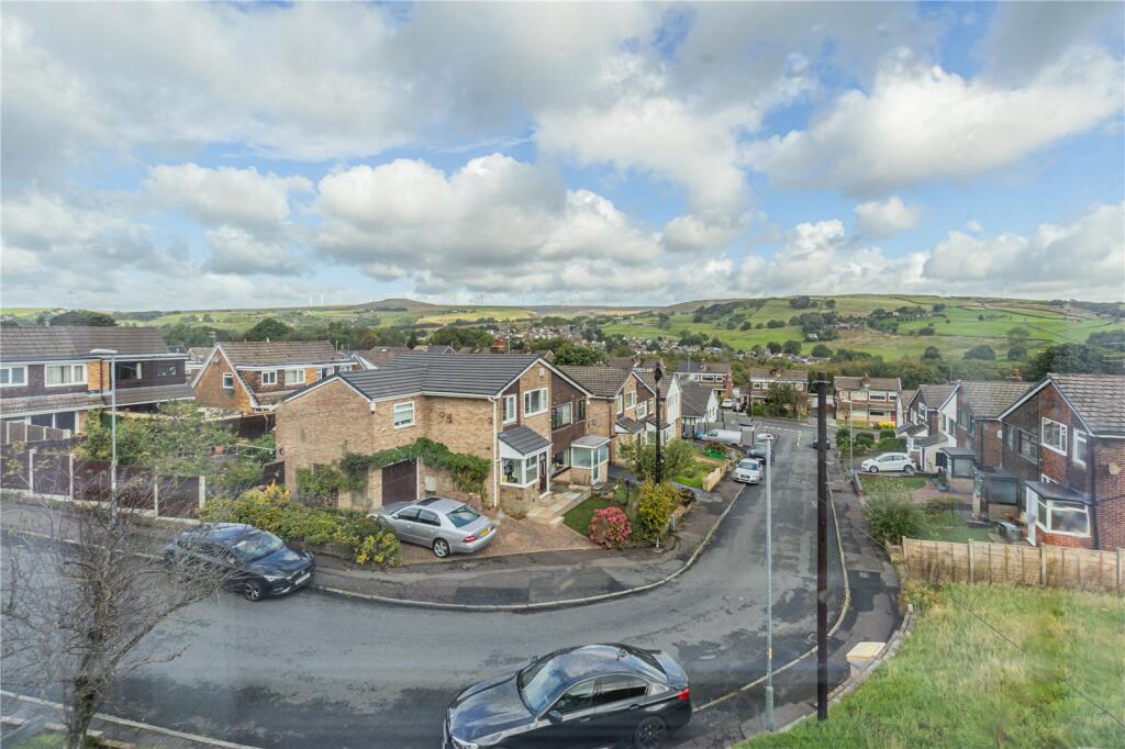 Brooks End, Norden, Greater Manchester, OL11 photo 4