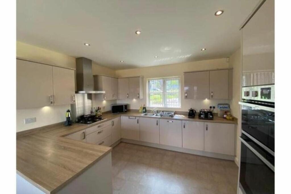 Additional image 3 of Bhullar Way, Oldbury, B69