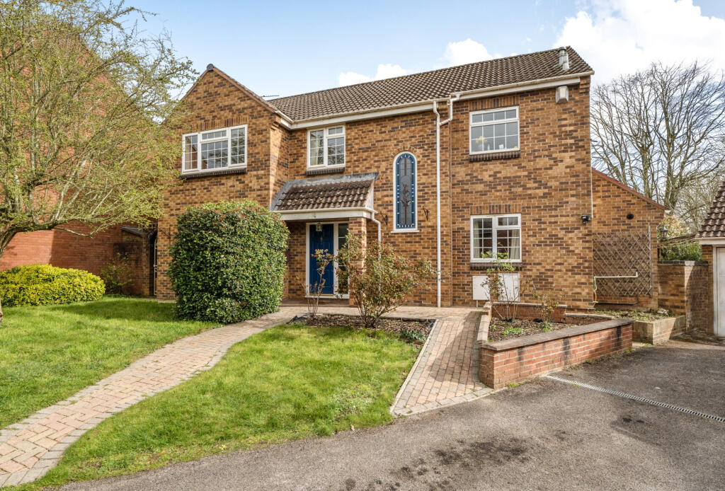 Main image of property: Carmarthen Close, Yate, Bristol, Gloucestershire, BS37