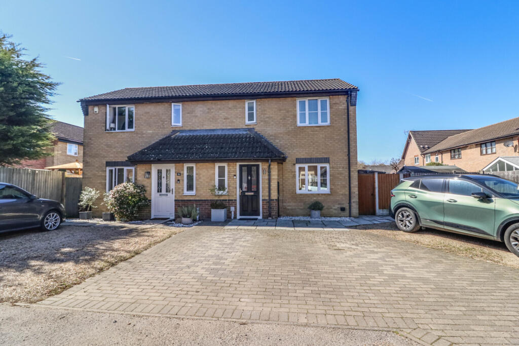 Main image of property: Stanstrete Field, Great Notley, CM77