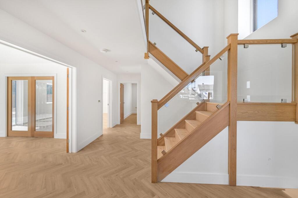 House in Chelmsford - View 5