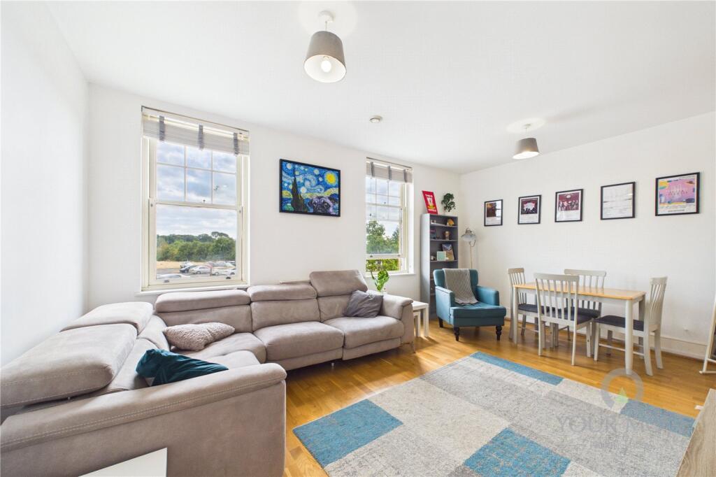 Apartment in Upton, St Crispin's - View 2