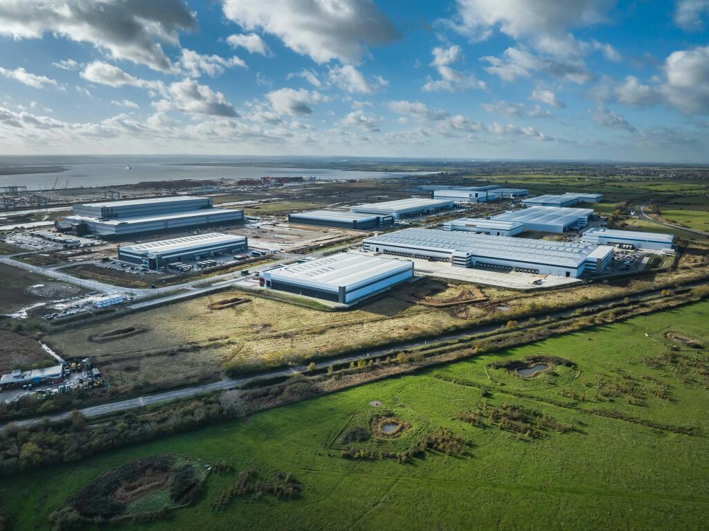 Web Files_Drone Photography_LP_LG_DP World_Miru_Nov2349.jpg