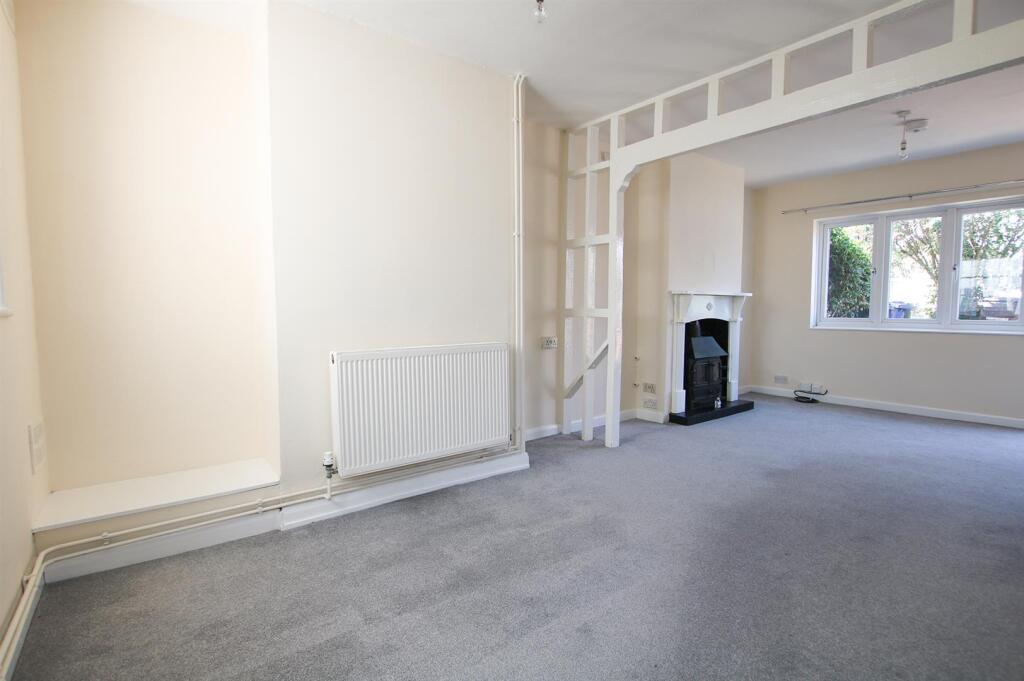 House in West Suffolk, Studlands Park, Newmarket - View 5