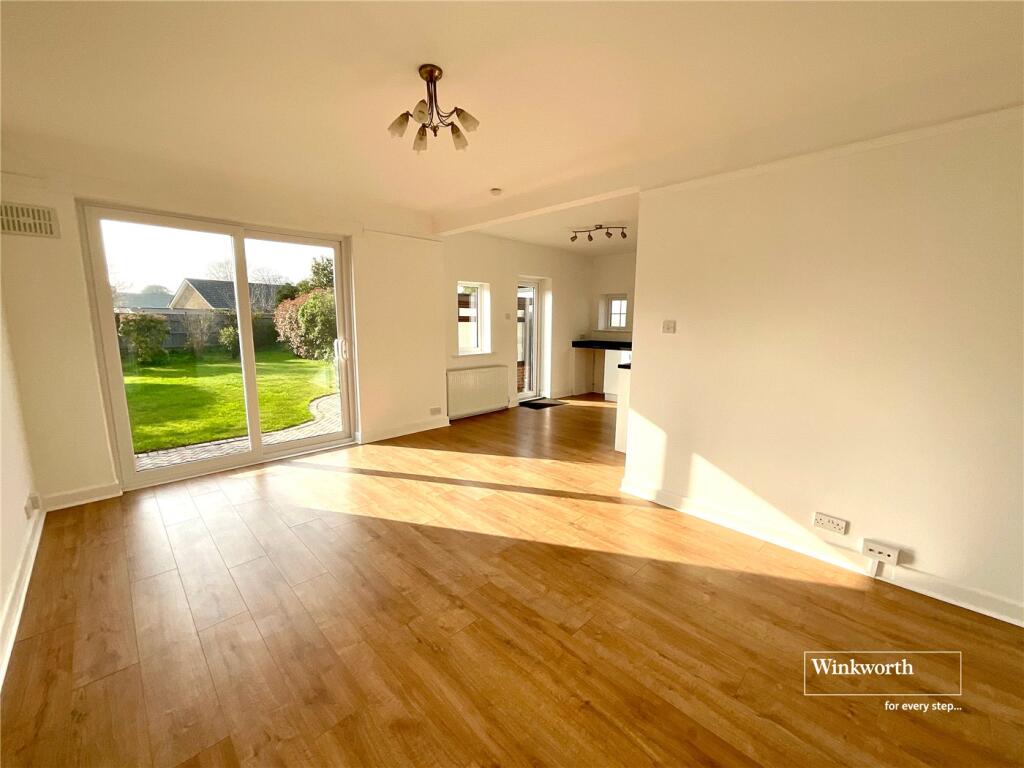 Woodland Way, Highcliffe, Dorset, BH23 - View 2