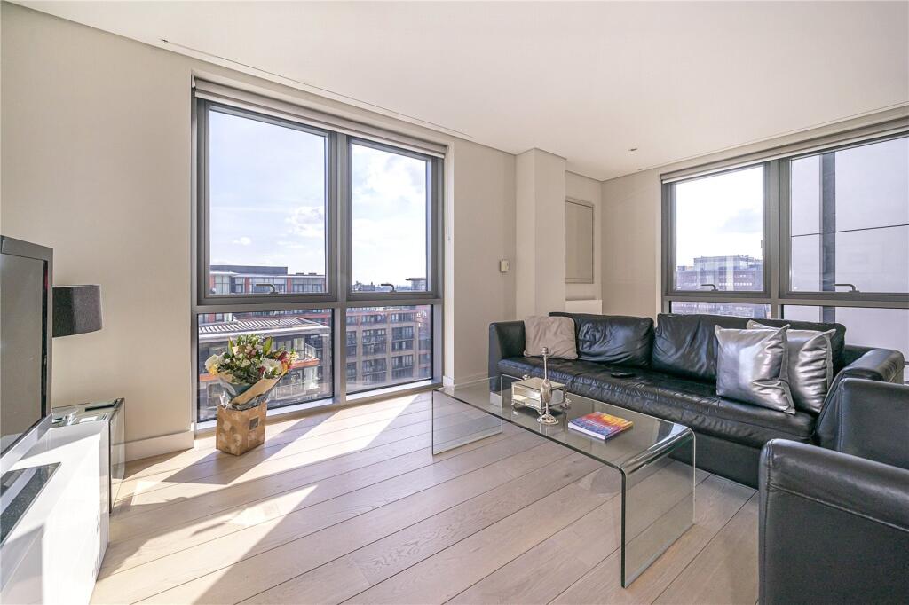 2-bed flat on Merchant Square East, London, W2, £968,800