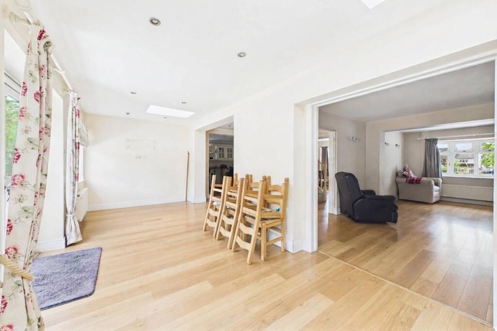 House in Reading, Arborfield and Newland - View 5