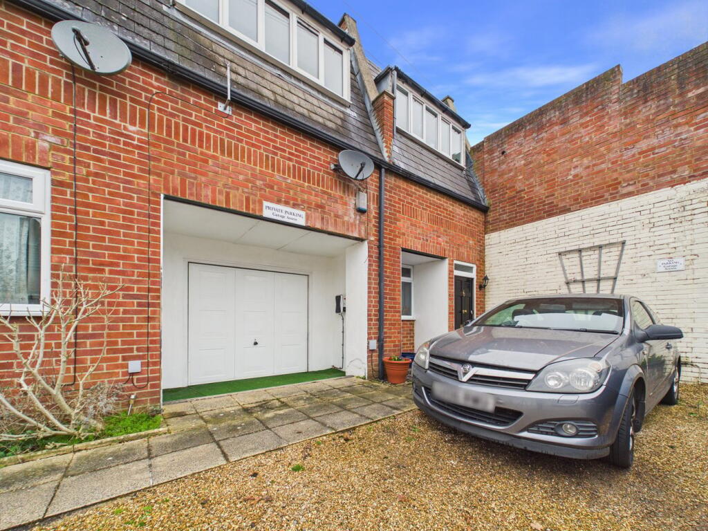 Main image of property: Tigel Mews, Norcot Road, Reading, RG30