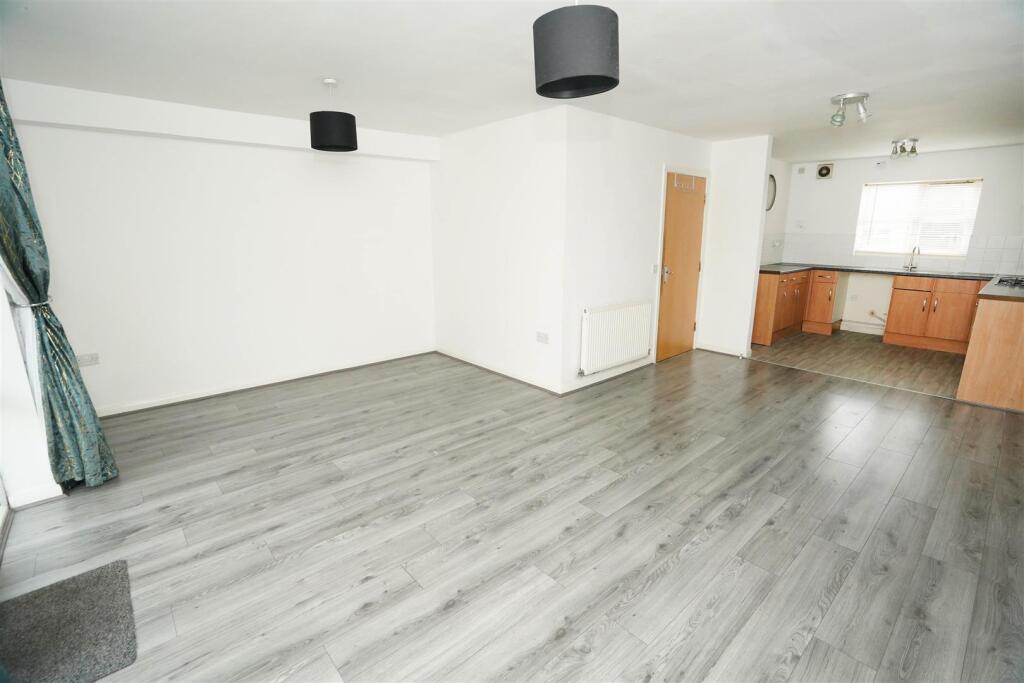 House in Bolton, Horwich - View 4