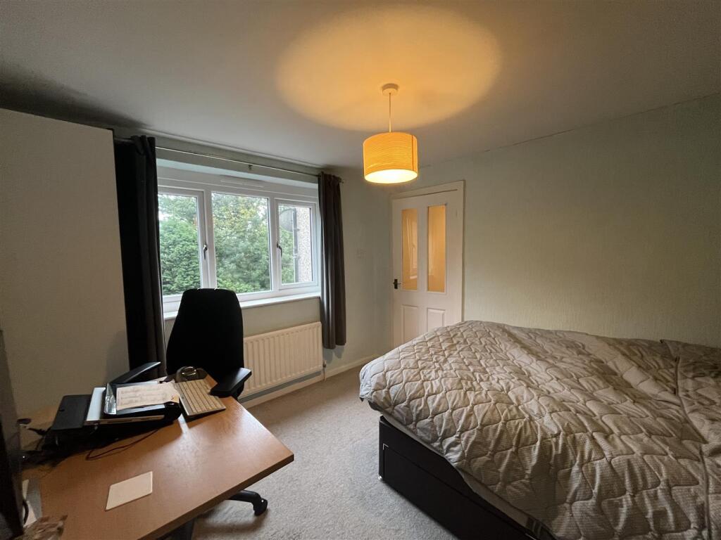 Additional image 13 of Cleckheaton Road, Low Moor, Bradford