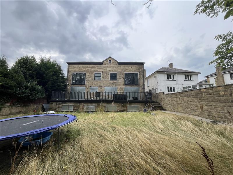 House in Bradford, Keighley - View 3