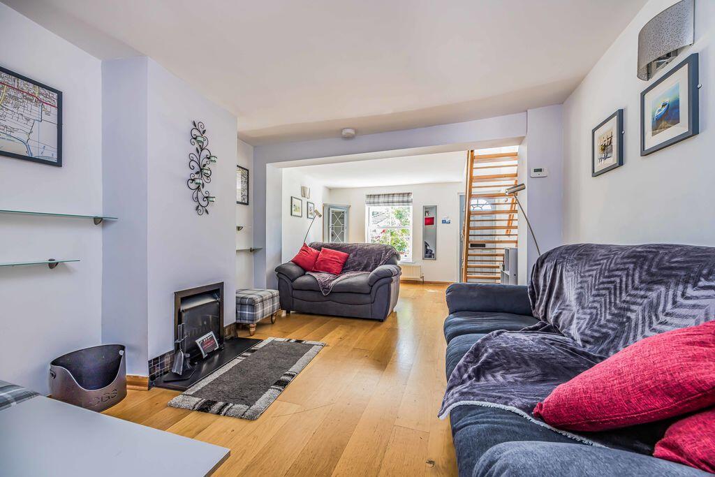 House in Chichester, Southbourne - View 2