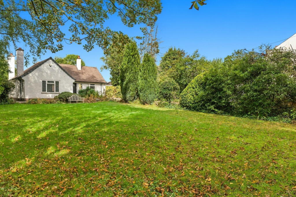 Main image of property: Victoria Avenue, Ockbrook, Derby, Derbyshire, DE72 3RL