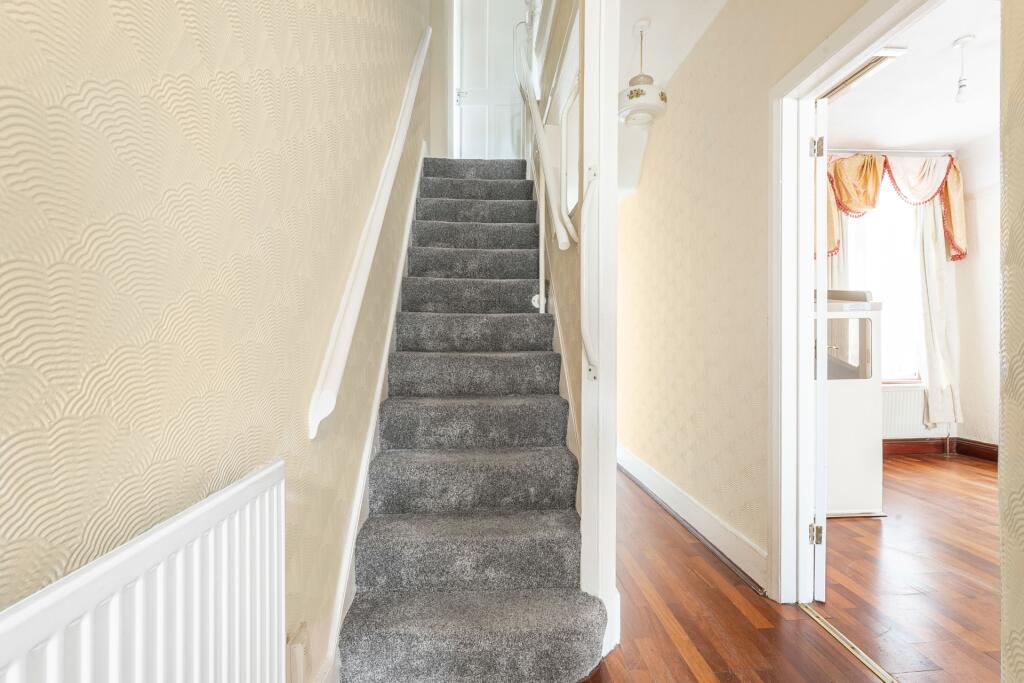 House in London, Little Ilford - More