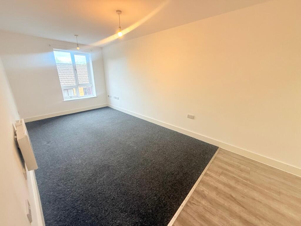 Additional image 7 of Newton Road, Yeovil, BA20