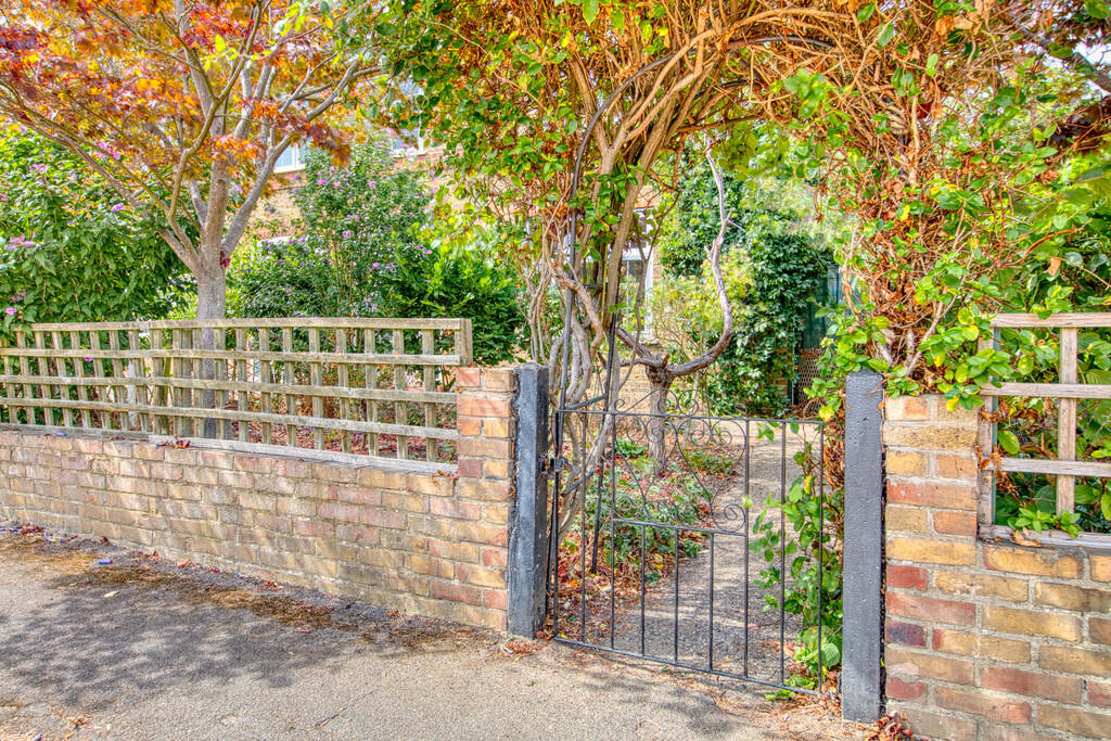 House in London - More