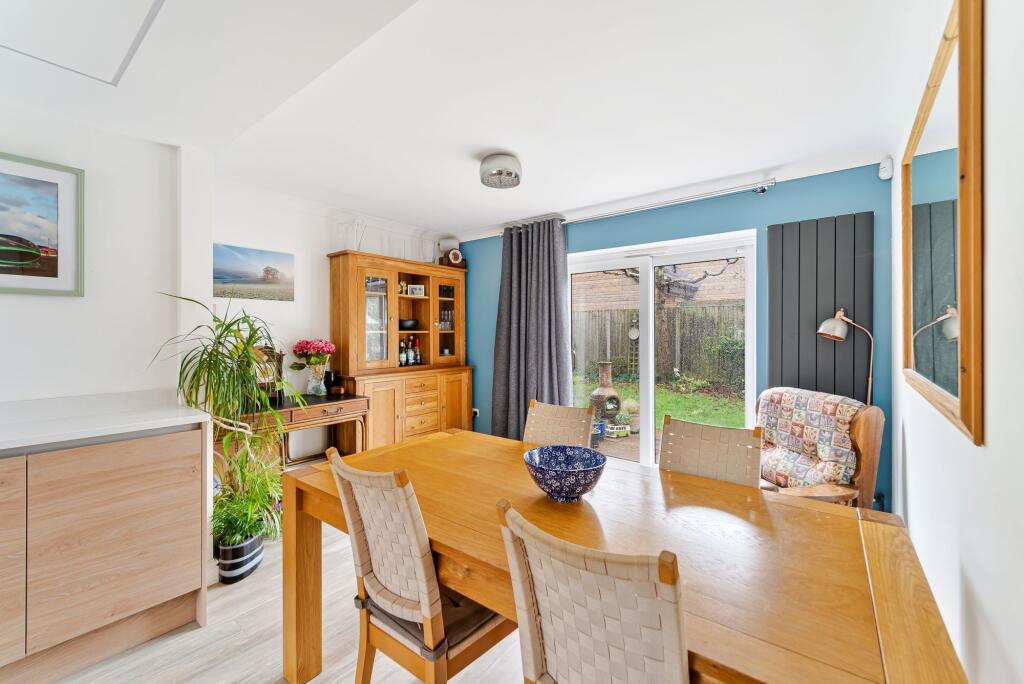 Russett Grove, Nailsea, BS48 - More