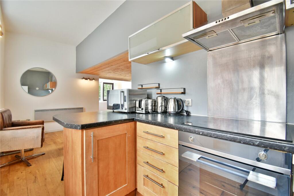 Apartment in Stockport, Greater Manchester - More