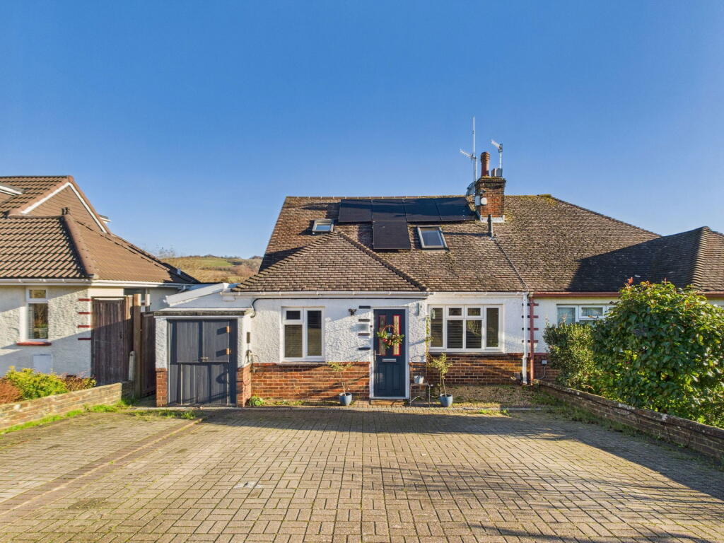 Main image of property: Vale Avenue, Findon Valley, Worthing BN14 0BY