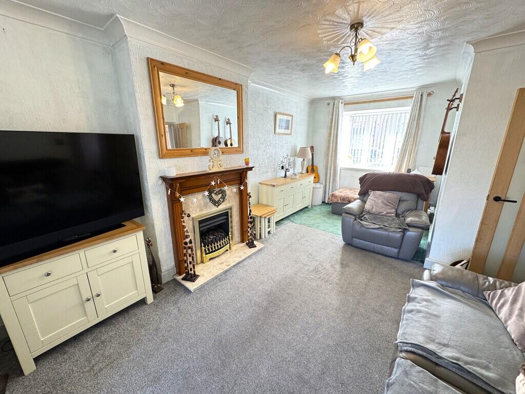 House in Peterborough - View 4