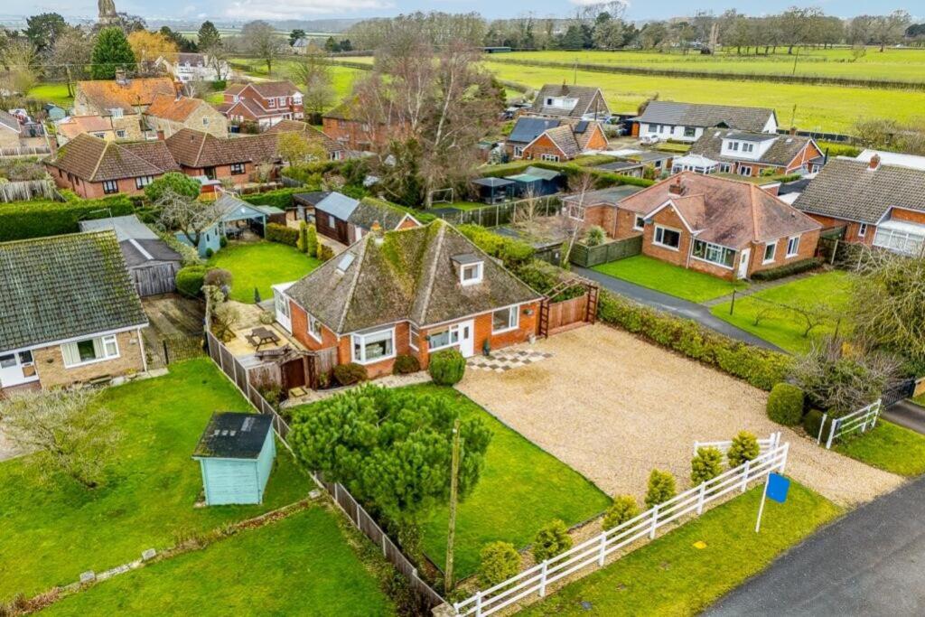 House in West Lindsey, Aisthorpe - View 5