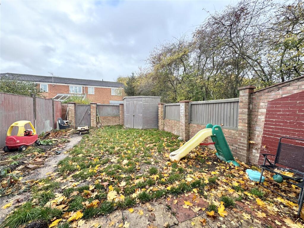Culver Road, Basingstoke, Hampshire, RG21 photo 2