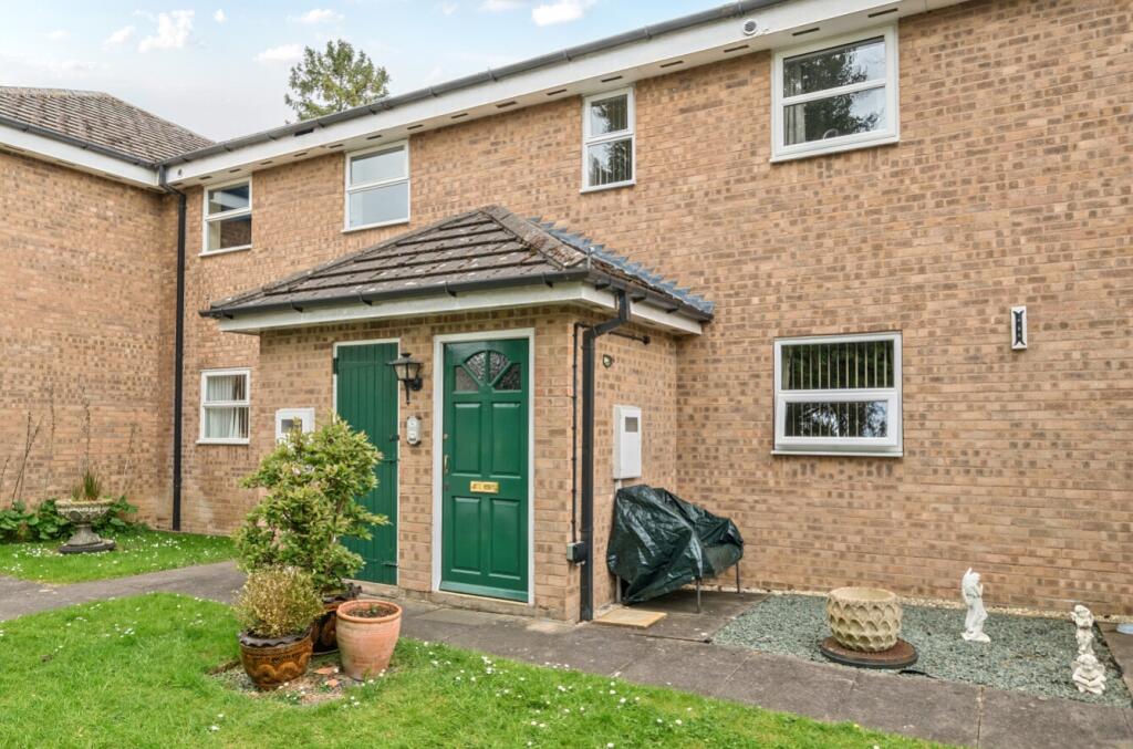 Main image of property: Arnoldfield Court , Gonerby Hill Foot, Grantham, Lincolnshire, NG31