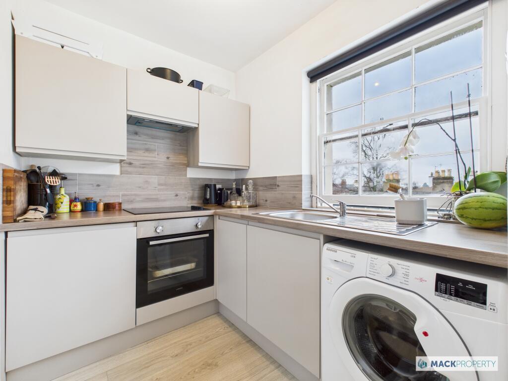 Main image of property: London Road, Cheltenham