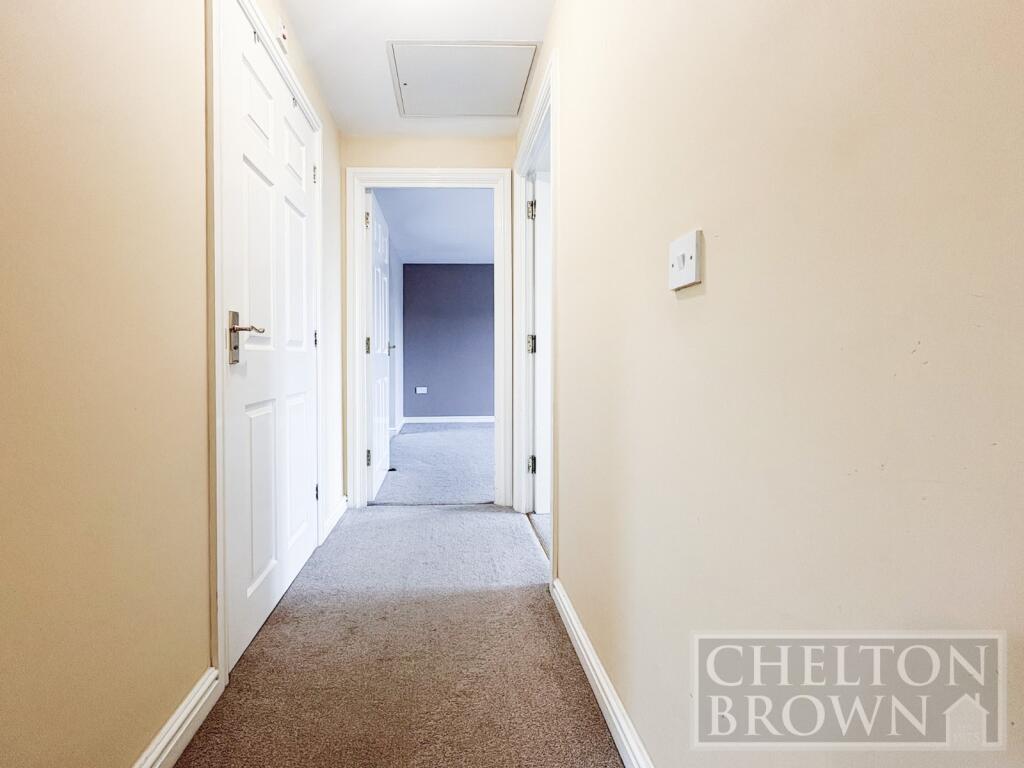 Apartment in Northampton - View 5
