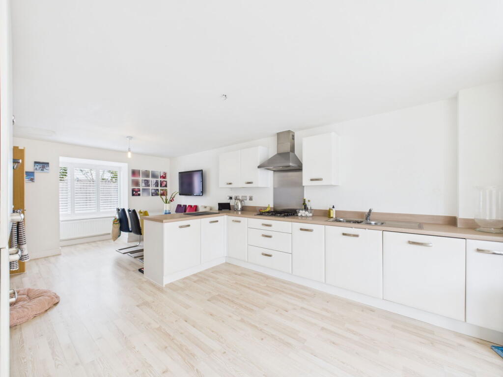Waddeton Drive, Paignton, TQ4 7GY photo 2