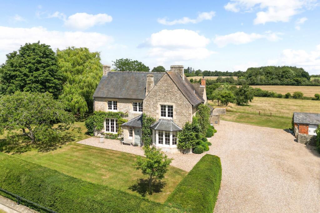 Main image of property: South Leigh, Witney, Oxfordshire