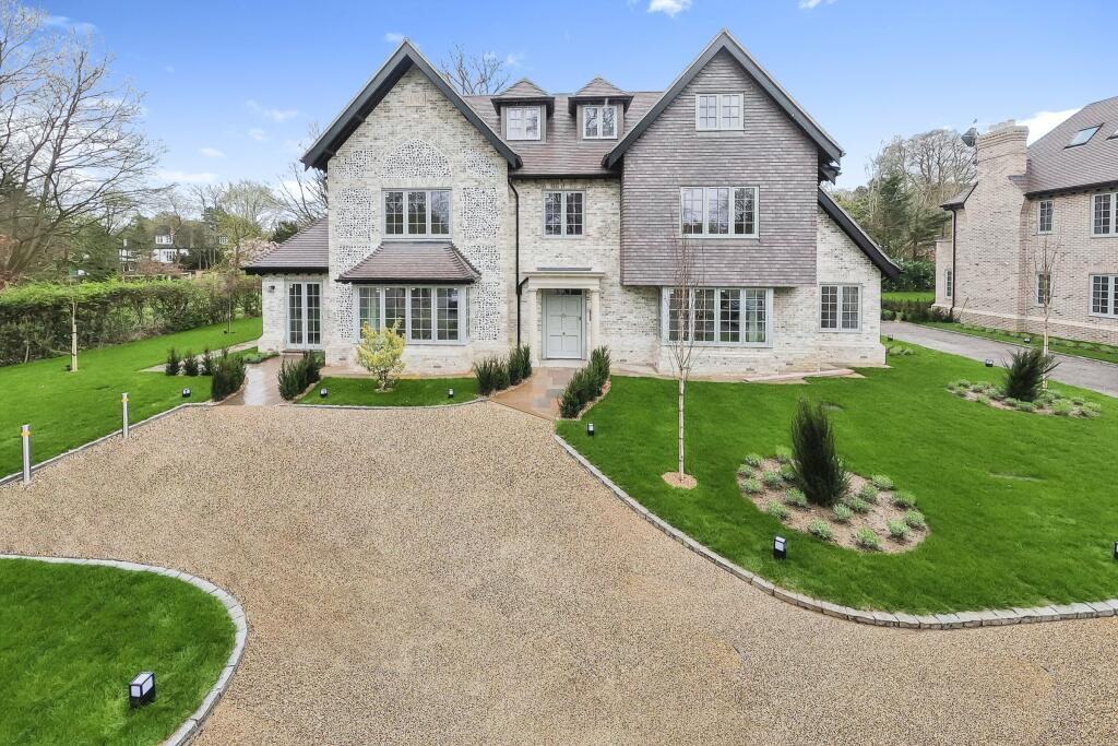 Main image of property: Haq Mansions, Purley CR8