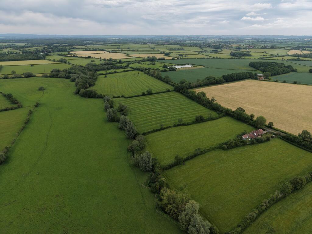 Land to the North of Naunton Beauchamp, North Piddle Lane, Worcestershire, WR10 2LQ - View 5