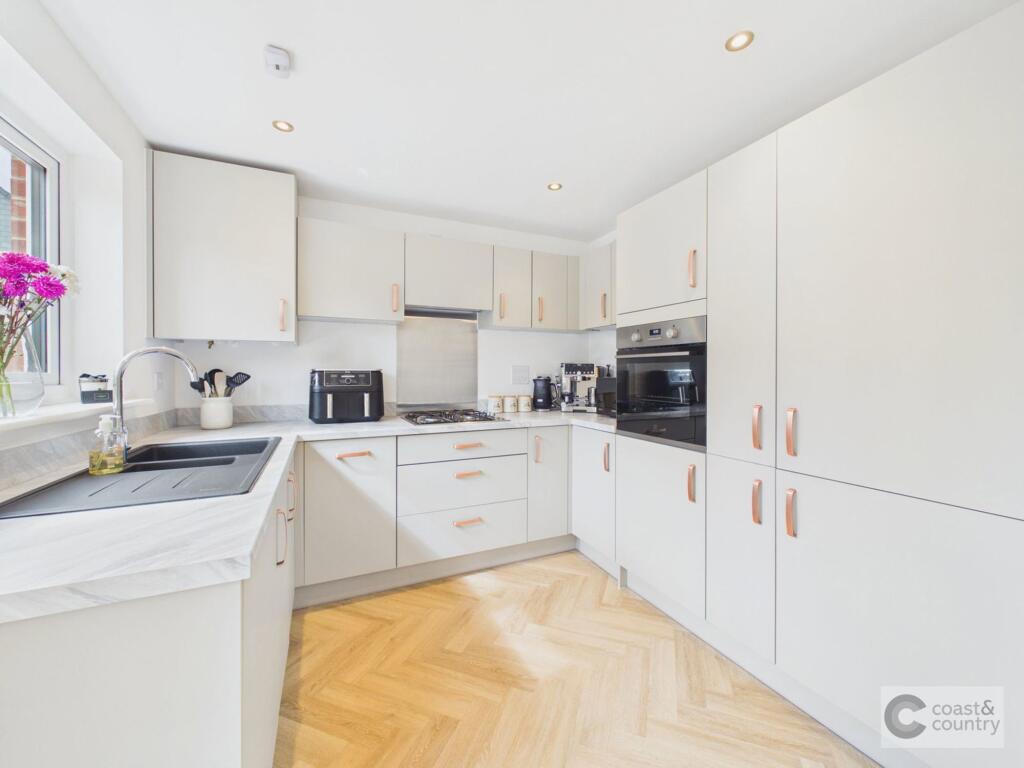 House in Paignton, Roselands - View 4