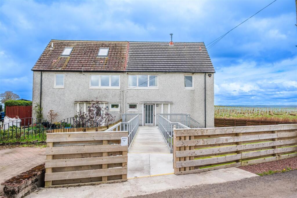 Main image of property: Redding Road, Strathaven