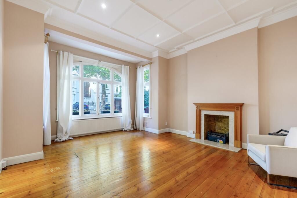 House in London - View 5