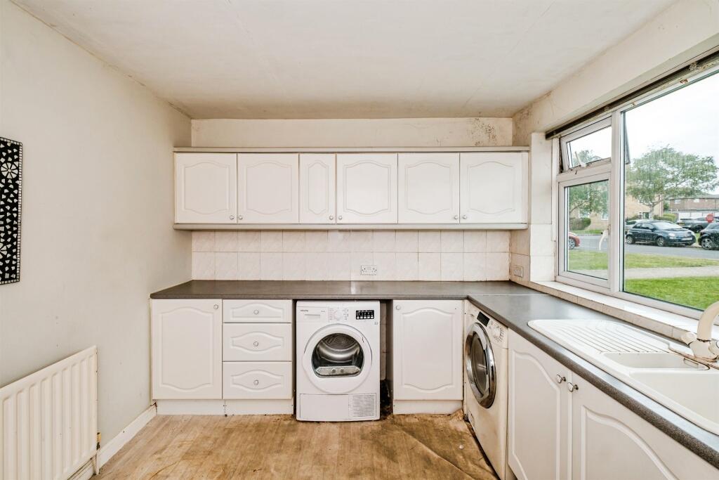 Meadway Court, Southwick, Brighton - View 2