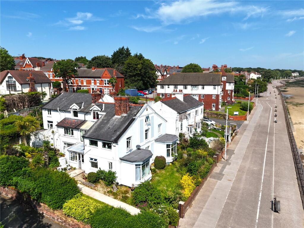 2-bed flat on Egremont Promenade, Wallasey, Wirral, £240,000