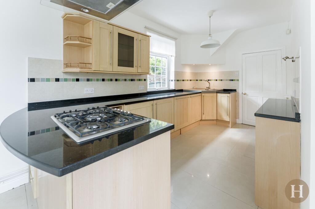 House in Birmingham, West Midlands - View 5