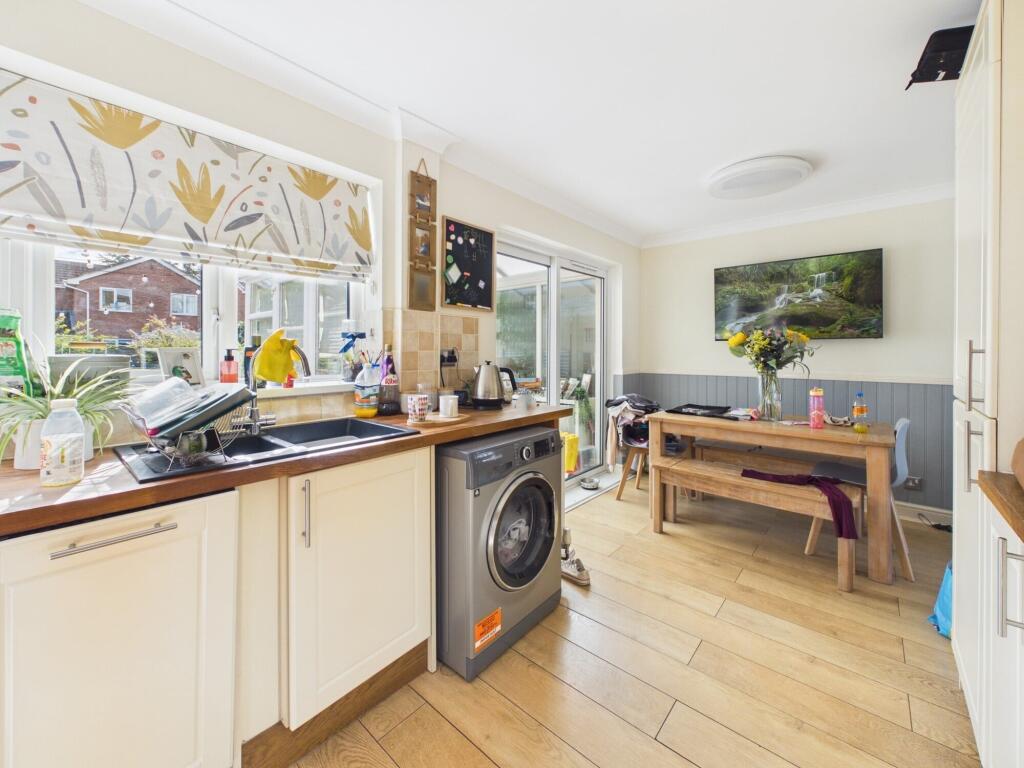 House in Telford - View 4