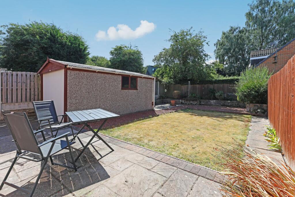 House in Wakefield, Stand Bridge, Woolgreaves - View 4