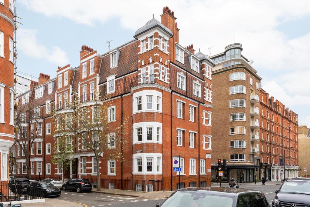 Main image of property: Sloane Court East, London SW3