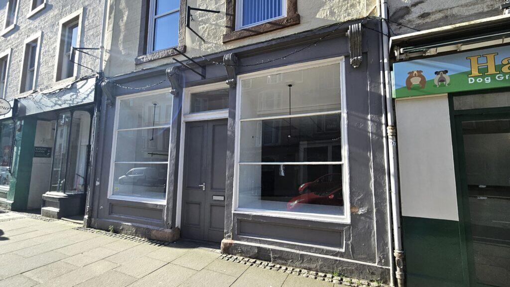 Main image of property: 19 High Street, Hawick, TD9 9BZ