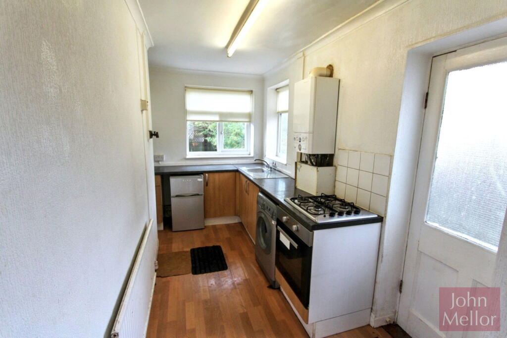 Whitehurst Road, Heaton Mersey SK4 3NY photo 4